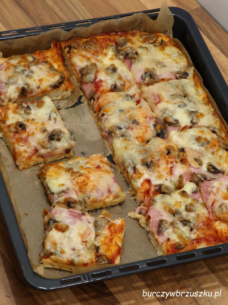 Chrupiące ciasto do pizzy