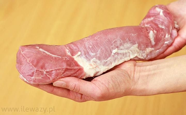 Jak upiec soczystą polędwicę wieprzową