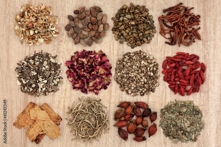 Jak wzbogacić smak mieszanki chińskiej dodatkowymi przyprawami?