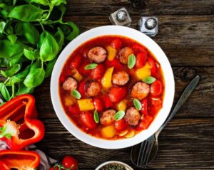 Odkryj najlepsze przyprawy do leczo z cukini, które wzbogacą smak potrawy