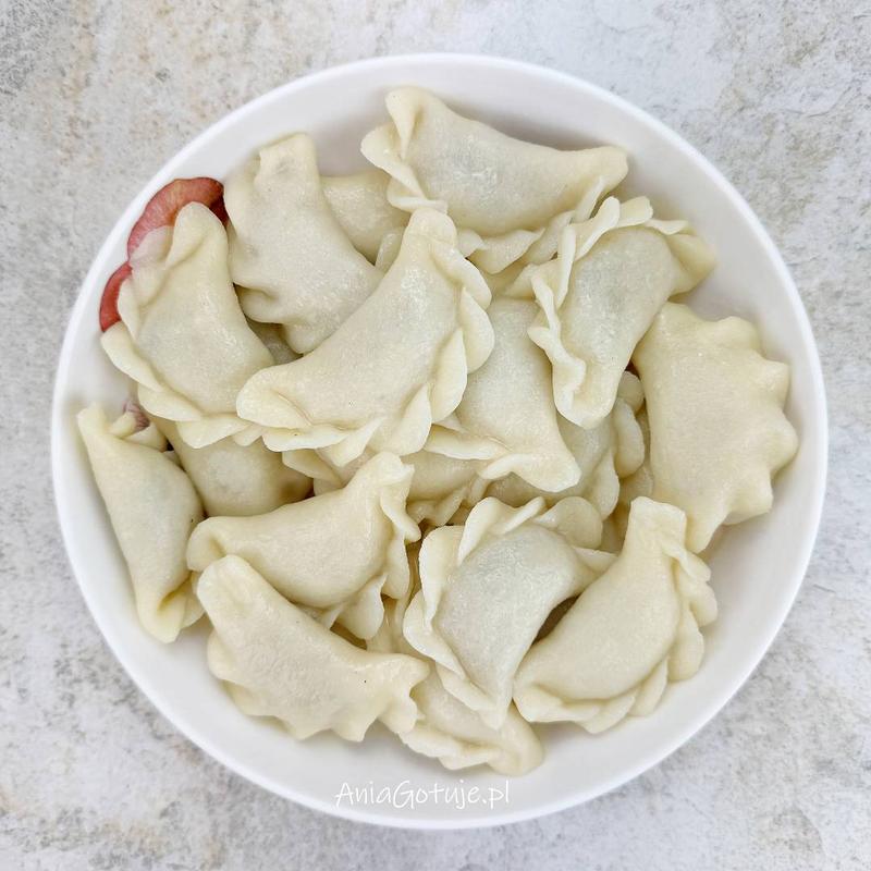 Pyszne pierogi z mąki bezglutenowej – odkryj prosty przepis!