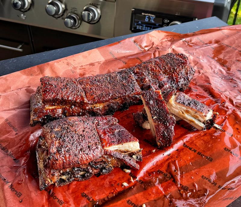 Jak długo smażyć żeberka, aby były idealnie soczyste?