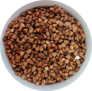 Jak kreatywnie doprawić kaszę gryczaną, by zachwyciła smakiem?