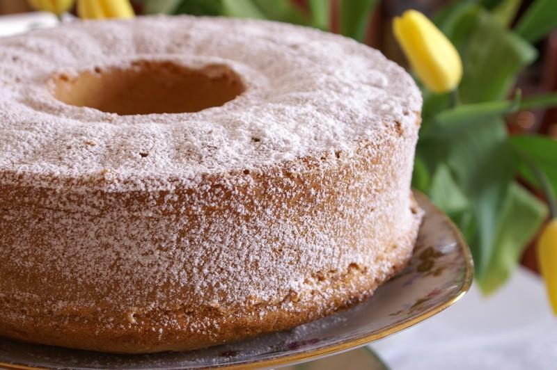 Dekoracja i podanie ciasta