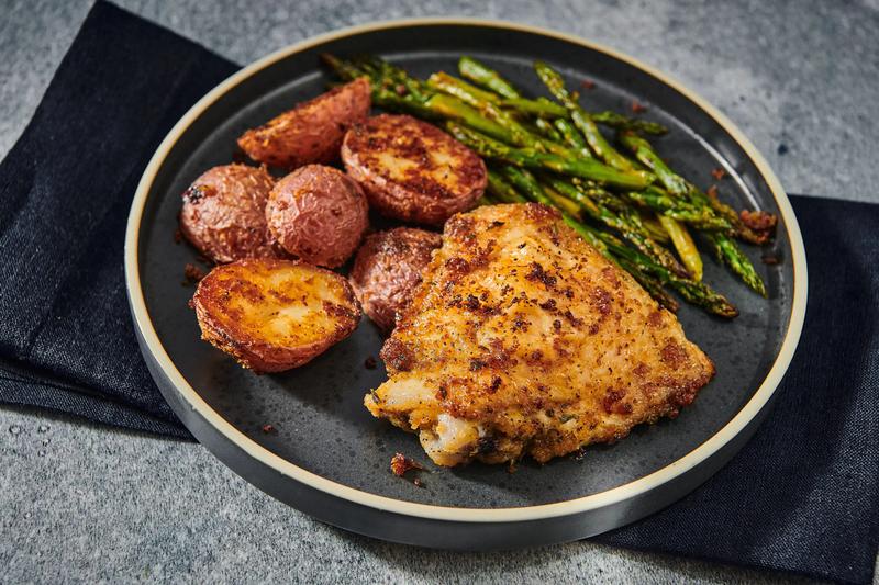 Ile kalorii ma kurczak smażony? Sprawdź, co musisz wiedzieć o tym daniu!