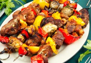 Odkryj sekrety – które przyprawy do szaszłyków sprawią, że pokochasz grillowanie?