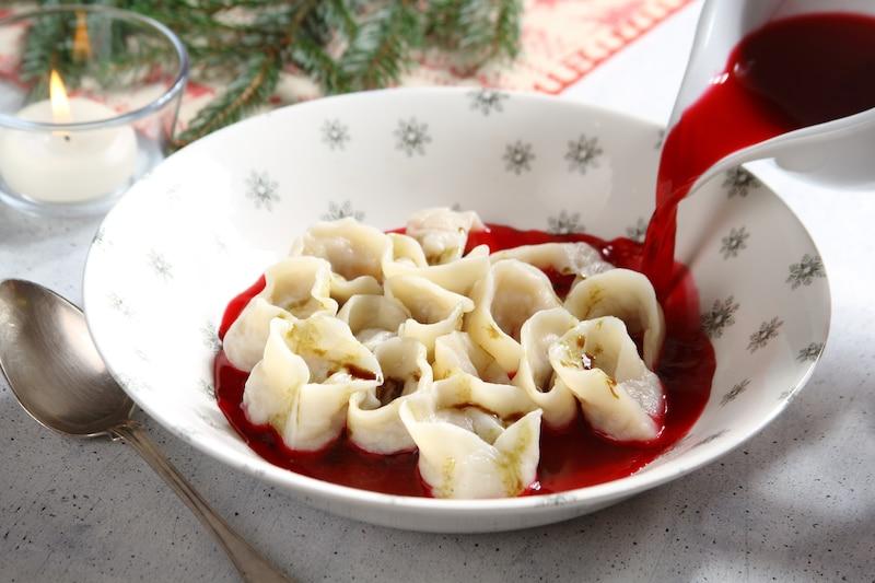 Technika zagniatania ciasta na uszka