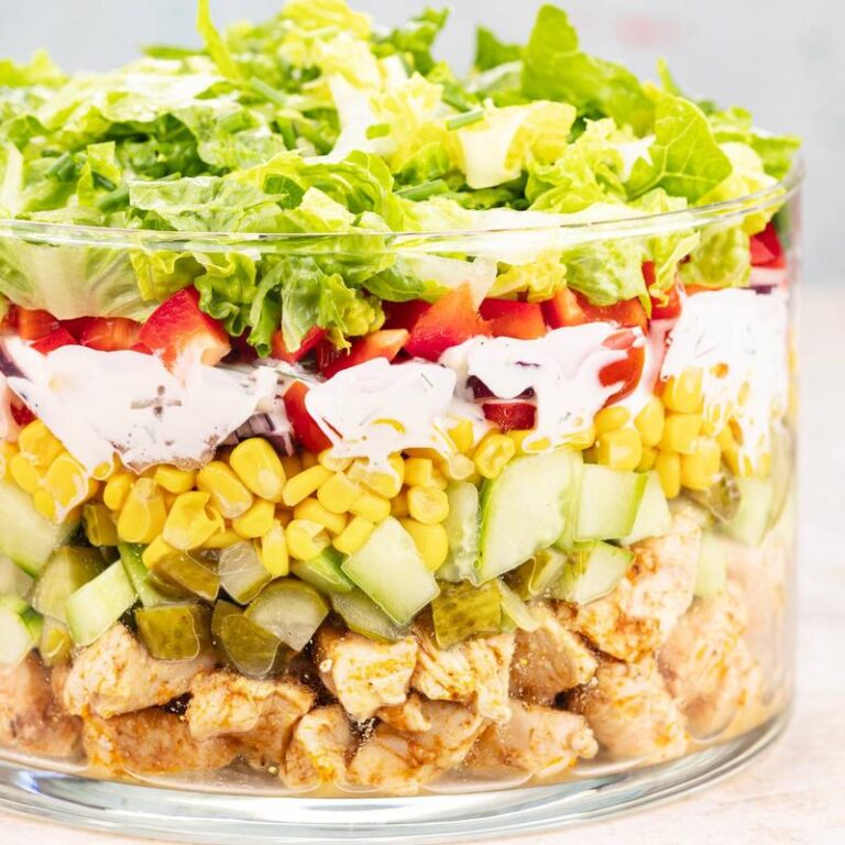 Idealna sałatka na gyrosa – odkryj najlepsze połączenia smakowe!