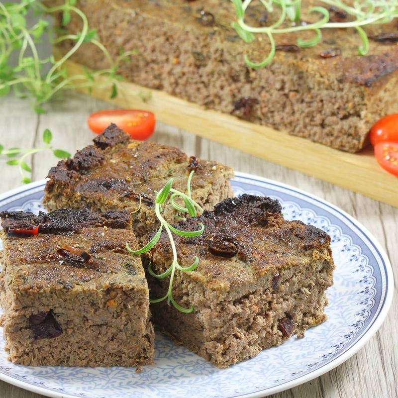 Idealny pasztet z dziczyzny – jak długo go piec, aby zachwycił smakiem?