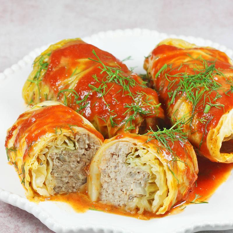 Sekrety idealnych gołąbków: jak długo gotuje się kapustę, by smakowała wybornie?